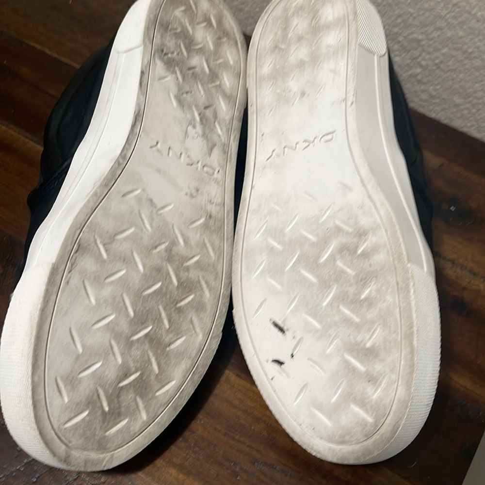 DKNY Limited Edition Braylee Black Leather
1989 Patchwork Academy Sneakers Sz 7 - Picture 10 of 12